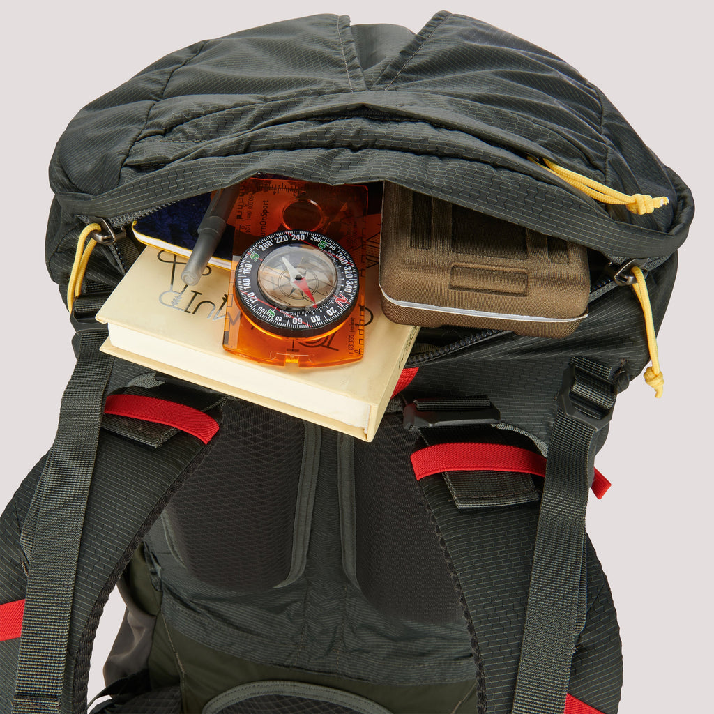 Sierra Designs Flex Capacitor 40–60L Backpack – Peat – S/M